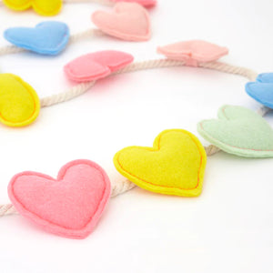
            
                Load image into Gallery viewer, Felt Heart Garland
            
        
