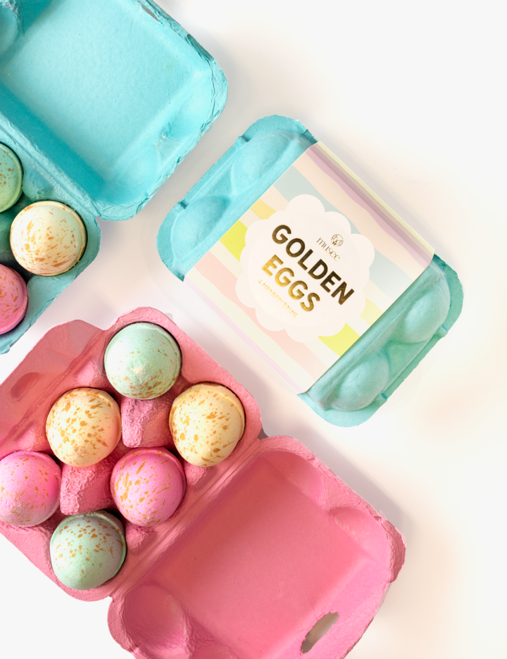 
            
                Load image into Gallery viewer, Golden Eggs Bath Bombs
            
        