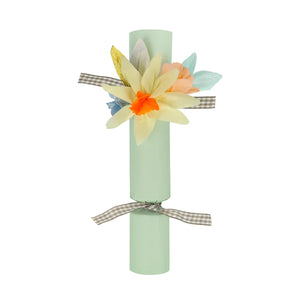 
            
                Load image into Gallery viewer, Easter Floral Crackers
            
        